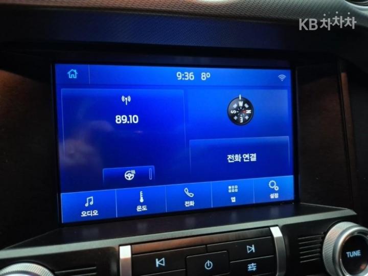 Ford Mustang Coupe Premium 7