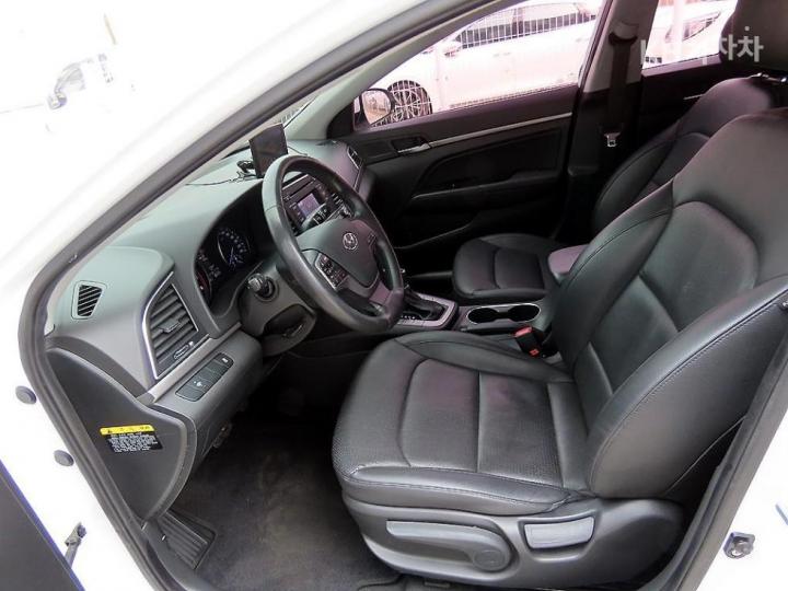 Hyundai Avante AD 1.6 GDi Smart 6