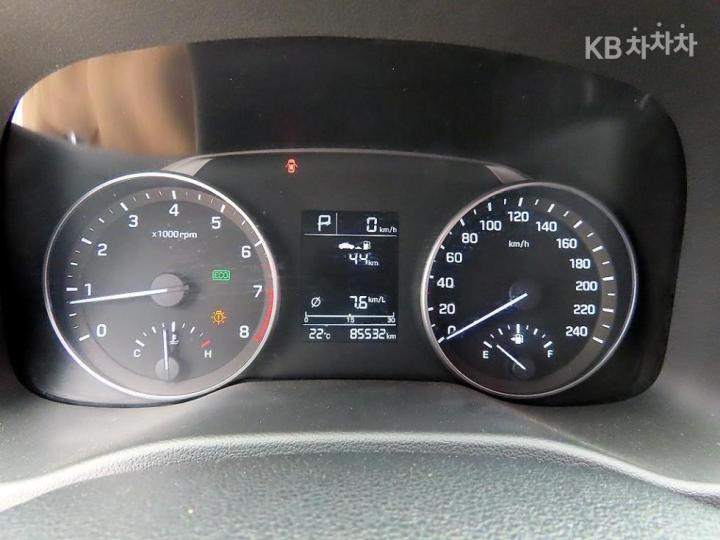 Hyundai Avante AD 1.6 GDi Smart 10