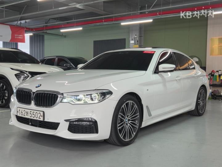 BMW 5 Series G30 520d M Sport Plus 3