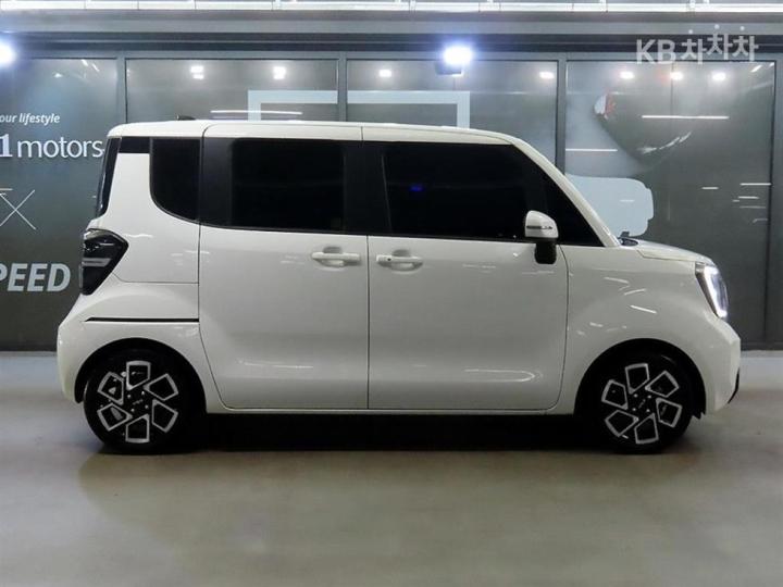 Kia Ray 1.0 Gasoline Signature 4