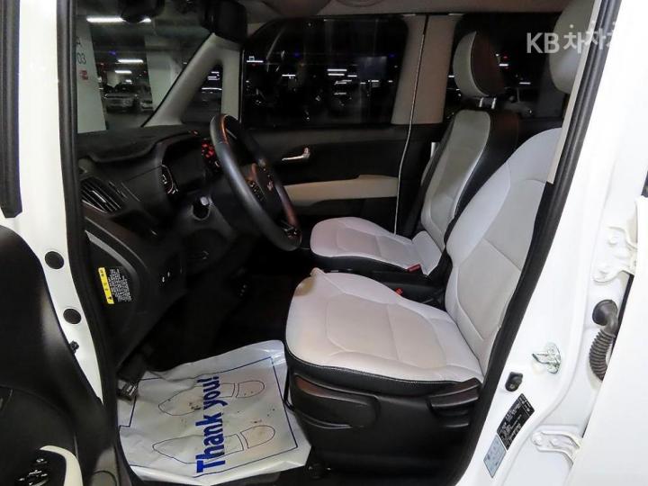 Kia Ray 1.0 Gasoline Signature 7