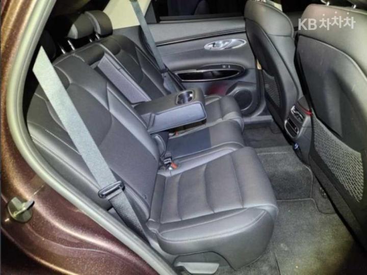 Genesis GV70 Gasoline 2.5T 2WD 10