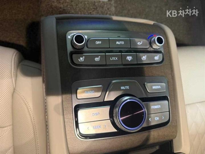 Kia K9 3.8 GDI AWD Best Selection Ⅰ 8