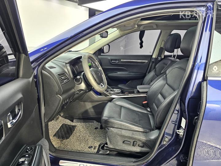 Renault QM6 2.0 4WD RE Signature 9