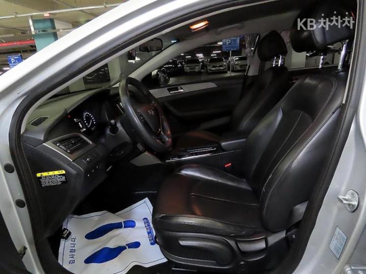 Hyundai Sonata LF 2.0 LPI Style 7