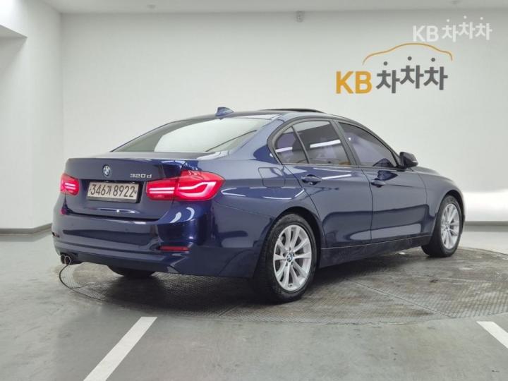 BMW 3 Series New 320d F30 5