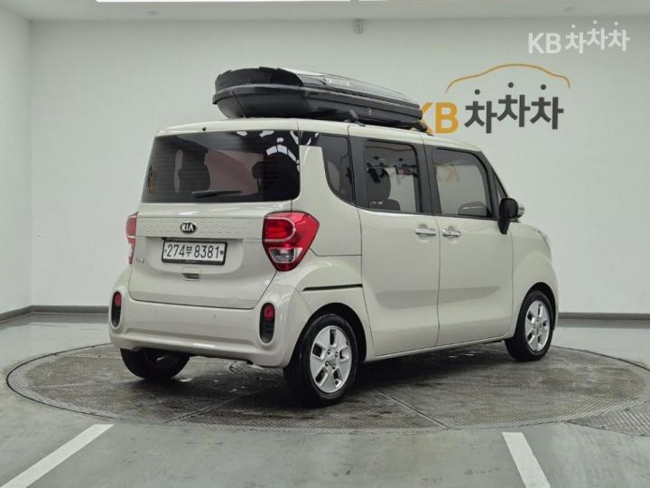 Kia Ray 1.0 Gasoline Luxury 5