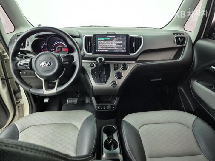 Kia Ray 1.0 Gasoline Luxury 6