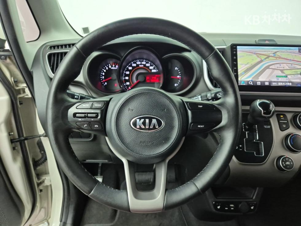 2019 - kia ray