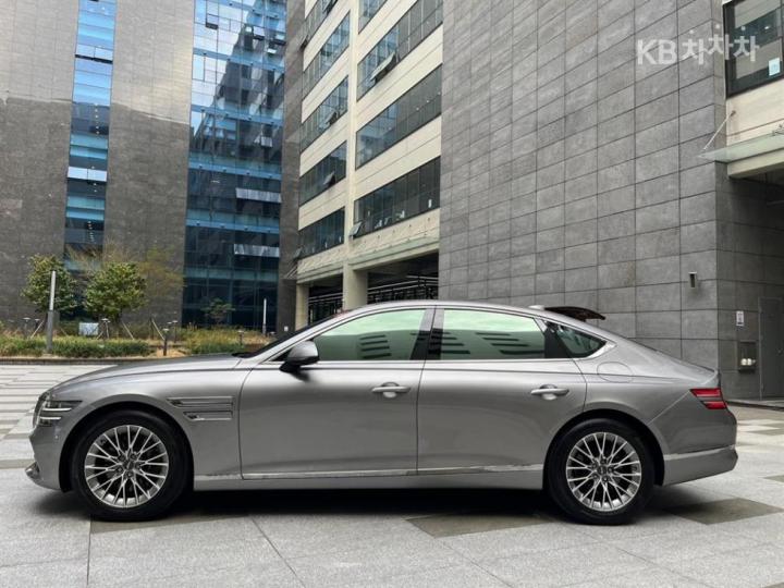 Genesis G80 RG3 2.5 T-GDi AWD 4