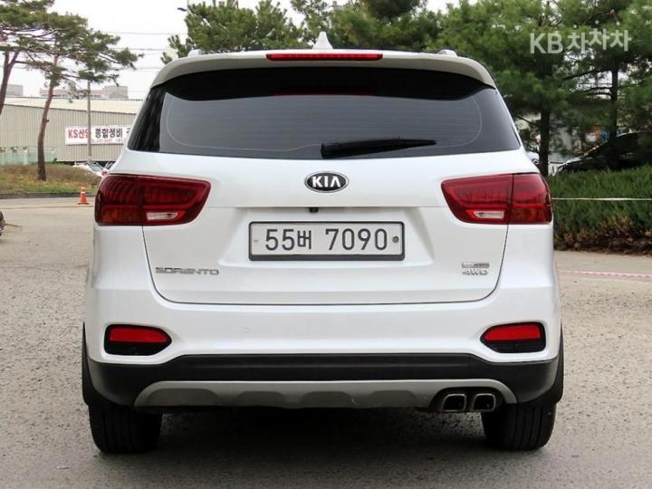 Kia Sorento 2.0 Diesel 4WD Noblesse 5
