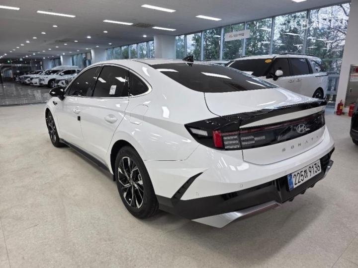 Hyundai Sonata The Edge DN8 1.6 Turbo Exclusive 5