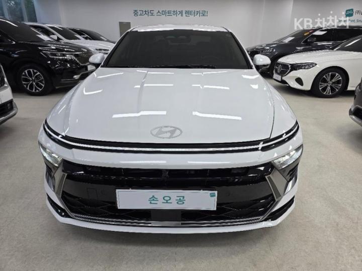 Hyundai Sonata The Edge DN8 1.6 Turbo Exclusive