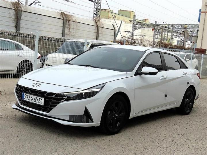 Hyundai Avante Hybrid CN7 Modern 3