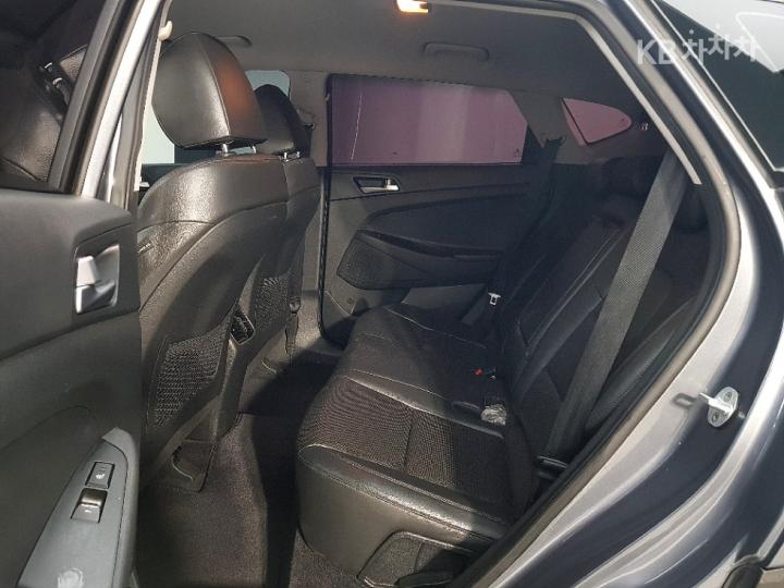 Hyundai Tucson Diesel e-VGT R 2.0 2WD Modern 10