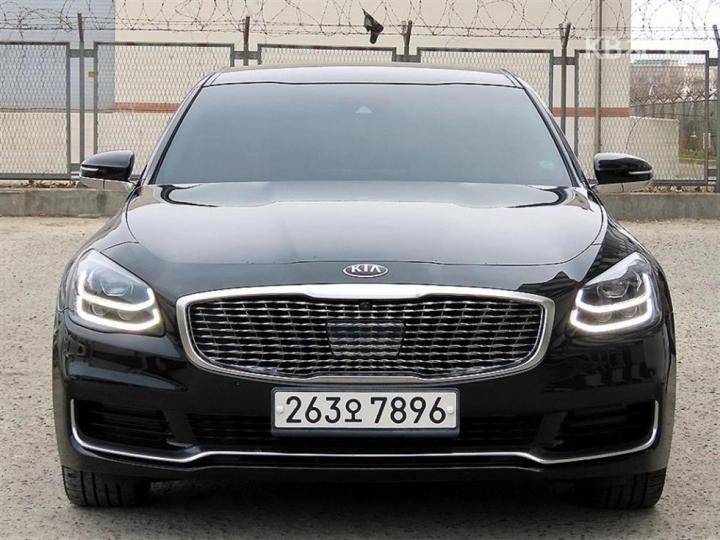 Kia K9 The 3.3 GDI AWD Base Type 2