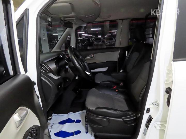 Kia Ray Van 1.0 Gasoline Van Prestige Special 7