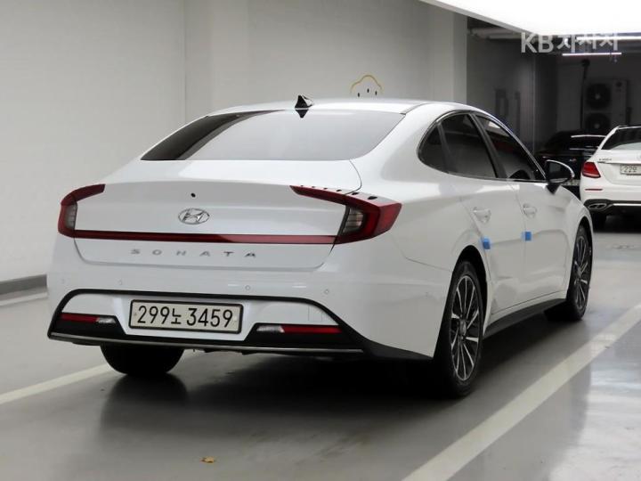 Hyundai Sonata DN8 2.0 Inspiration 4