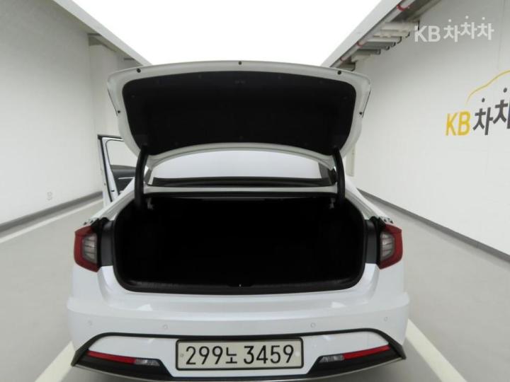 Hyundai Sonata DN8 2.0 Inspiration 6