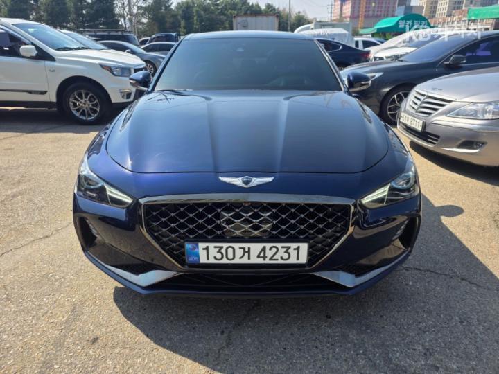 Genesis G70 SPORT 3.3T SPORT AWD Prestige 3