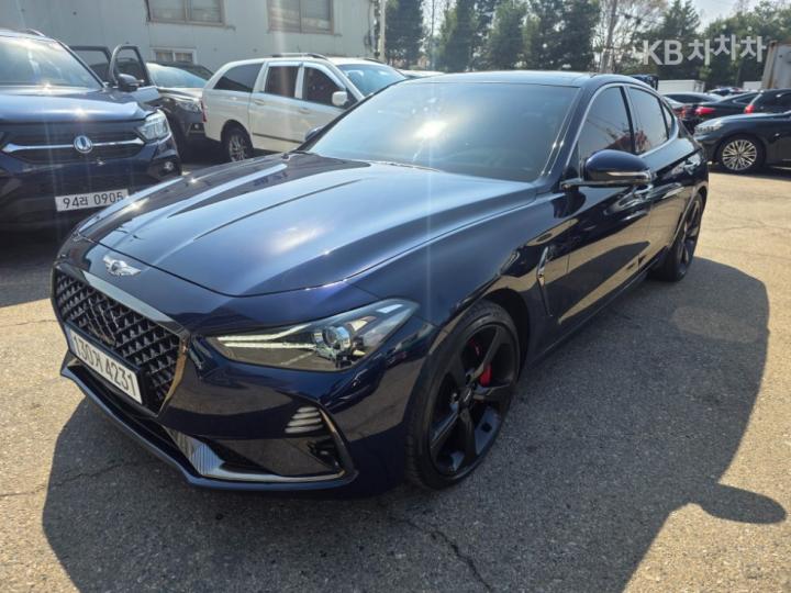 Genesis G70 SPORT 3.3T SPORT AWD Prestige