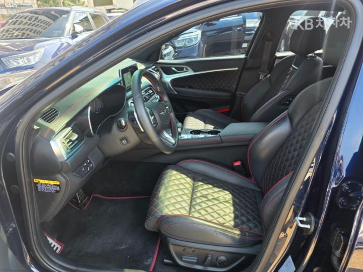 Genesis G70 SPORT 3.3T SPORT AWD Prestige 10