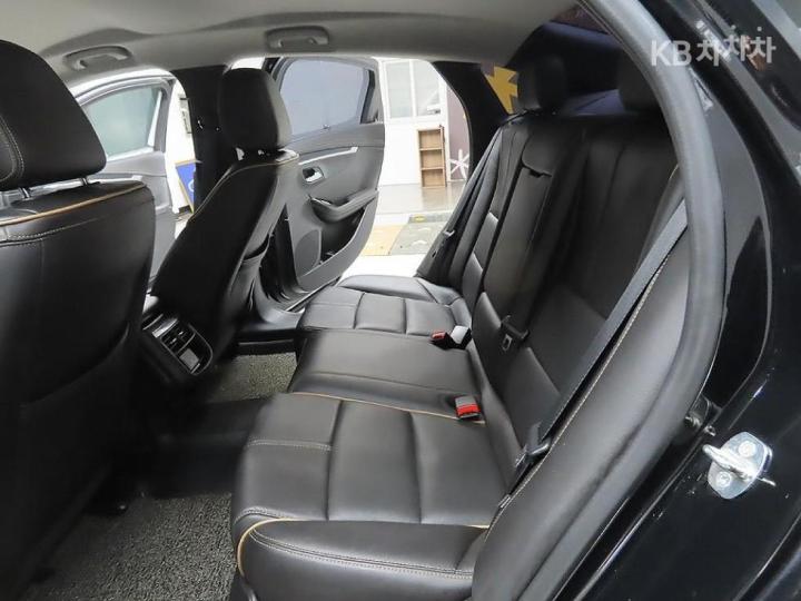 Chevrolet Impala 2.5 LTZ 10