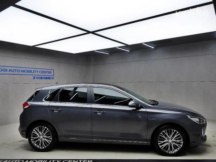 Hyundai i30 PD Diesel 1.6 Smart 3