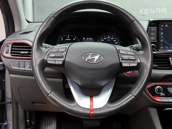 Hyundai i30 PD Diesel 1.6 Smart 10