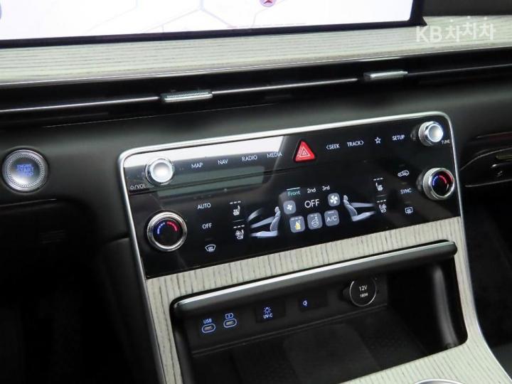 Genesis GV80 3.5 Turbo Gasoline AWD 10