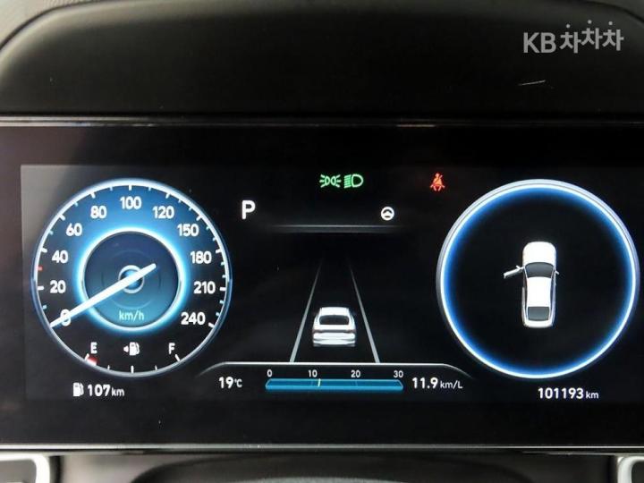 Hyundai Avante CN7 1.6 Gasoline Inspiration 9