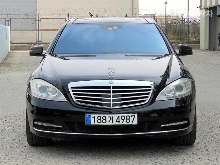 Mercedes-Benz S-Class New S550 W221 2