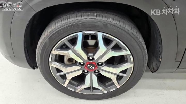 Kia Seltos 1.6 Gasoline Turbo 2WD Prestige 7