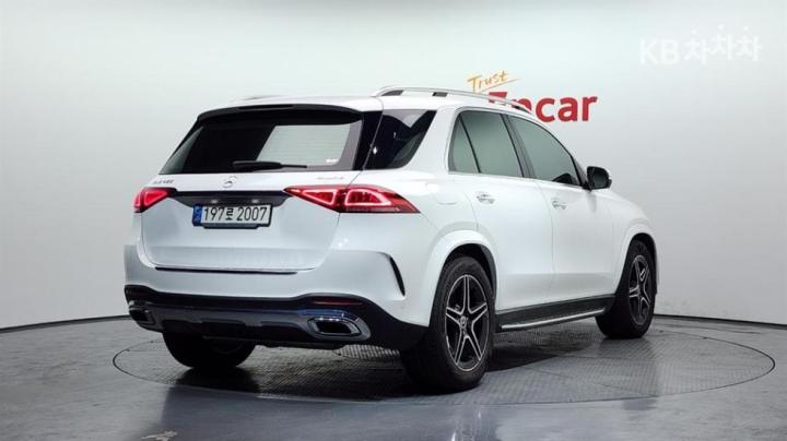 Mercedes-Benz GLE-Class V167 450 4Matic 3
