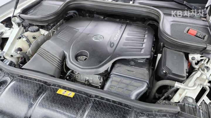 Mercedes-Benz GLE-Class V167 450 4Matic 7