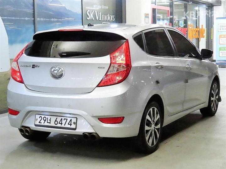 Hyundai Accent New Wit 1.6 GDi Premium 5