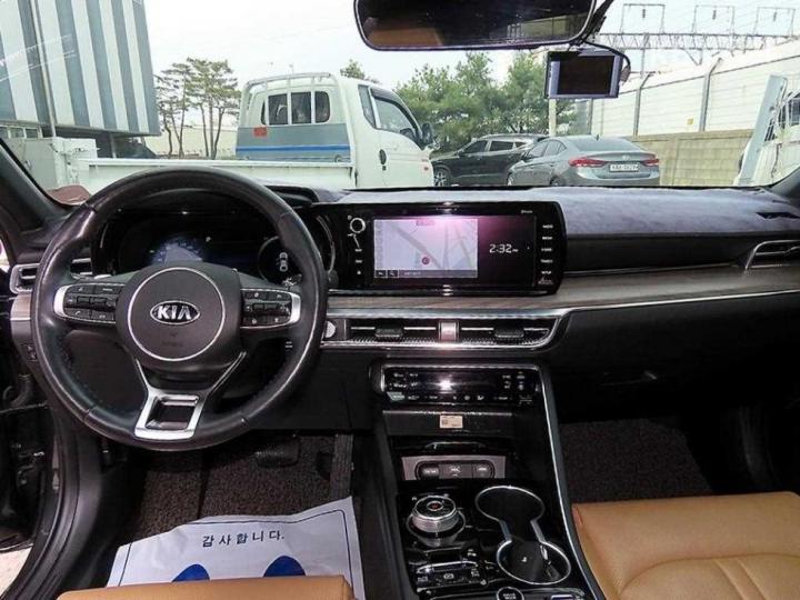 Kia K5 Hybrid 2.0 HEV Noblesse 8