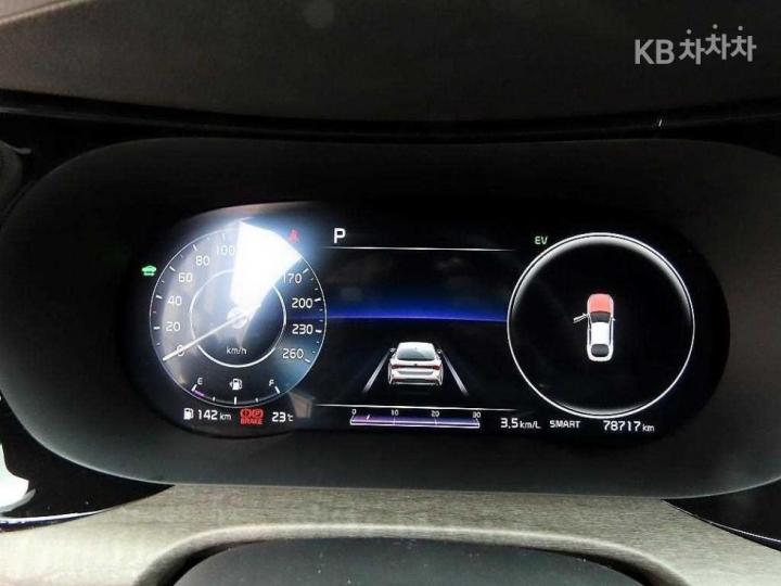 Kia K5 Hybrid 2.0 HEV Noblesse 10