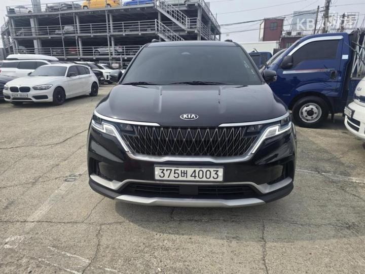 Kia Carnival D2.2 Prestige 2