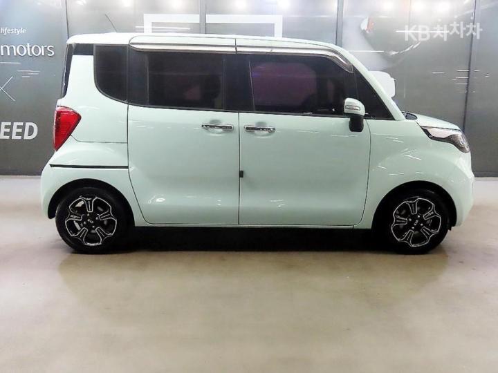 Kia Ray 1.0 Gasoline Prestige 4