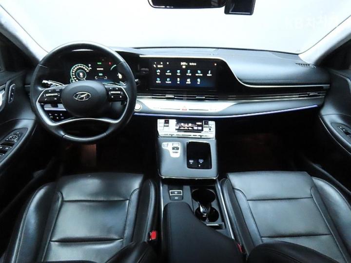 Hyundai Grandeur 2.5 Exclusive 7