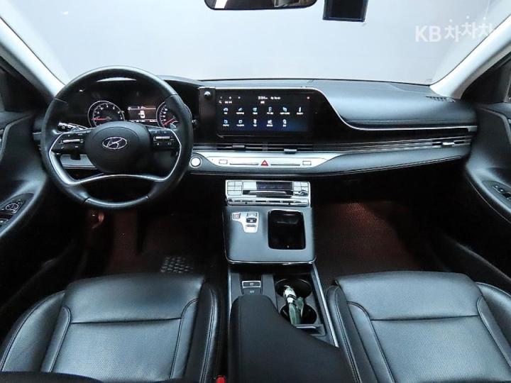 Hyundai Grandeur 2.5 Premium Choice 7