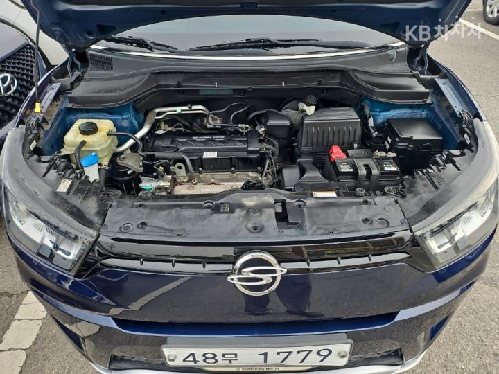 KG Mobility (Ssangyong) Tivoli Gasoline VX 7