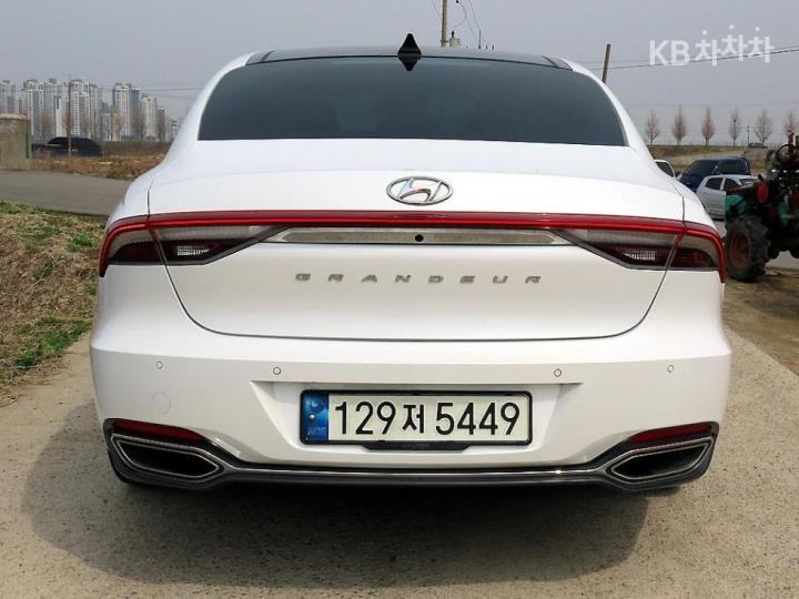Hyundai Grandeur 2.5 LeBlanc 5