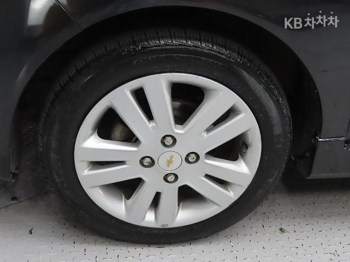 Chevrolet Spark LPGi LT Base Type 6