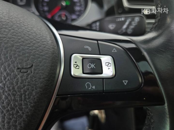 Volkswagen Golf 2.0 TDI MK7 9