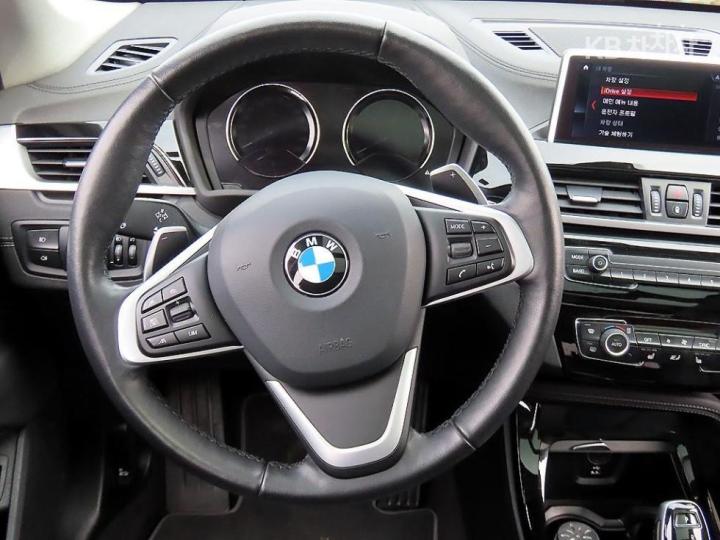 BMW X1 F48 xDrive 20i M Sport Package 8