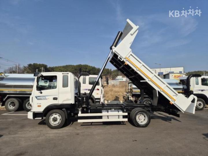 Hyundai Avante N CN7 2.0 T Base Type 10