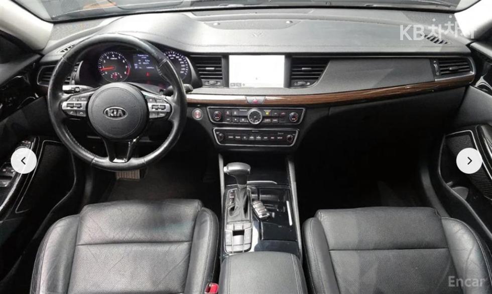 2019 - kia k7